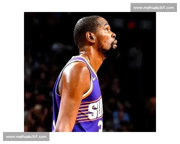 里夫斯拒顶薪续约湖人！库明加下家锁定热火，杜兰特降薪留火箭冲击冠军